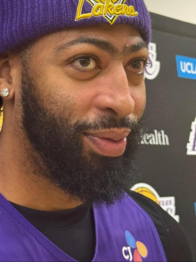 1731463126944077564.png 手机安全登录入口-湖人内线一喜一忧——戴维斯眼部无恙,伍德伤情反复