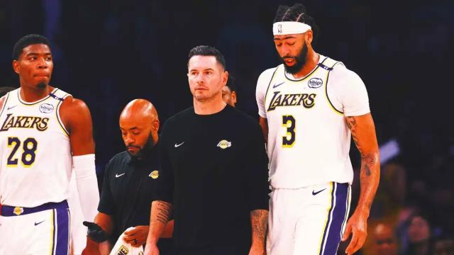 1731463180697078334.png 手机安全登录入口-湖人内线一喜一忧——戴维斯眼部无恙,伍德伤情反复