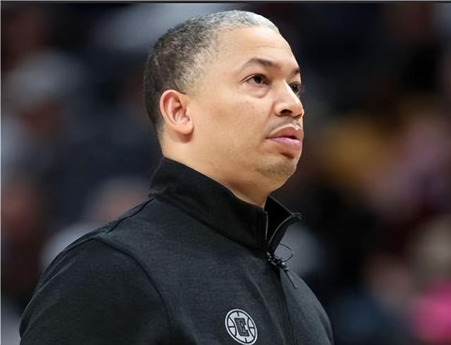 ky Sports-锡伯杜被炒引发教练圈地震 卢:时隔25年再进东决却被炒毫无道理