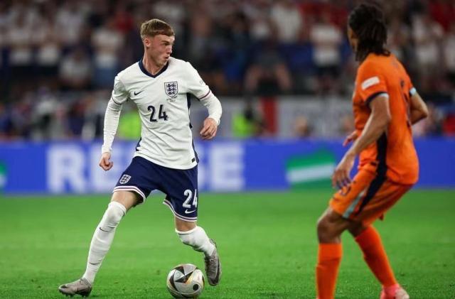 1720668941037006583.jpg 官方网-【夜读】今天是,南门专场!!!