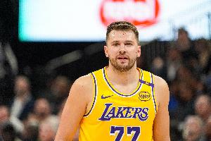 ky Sports-东契奇：我们让胜利从手里溜走了 拼尽全力却输成这样真的很难受