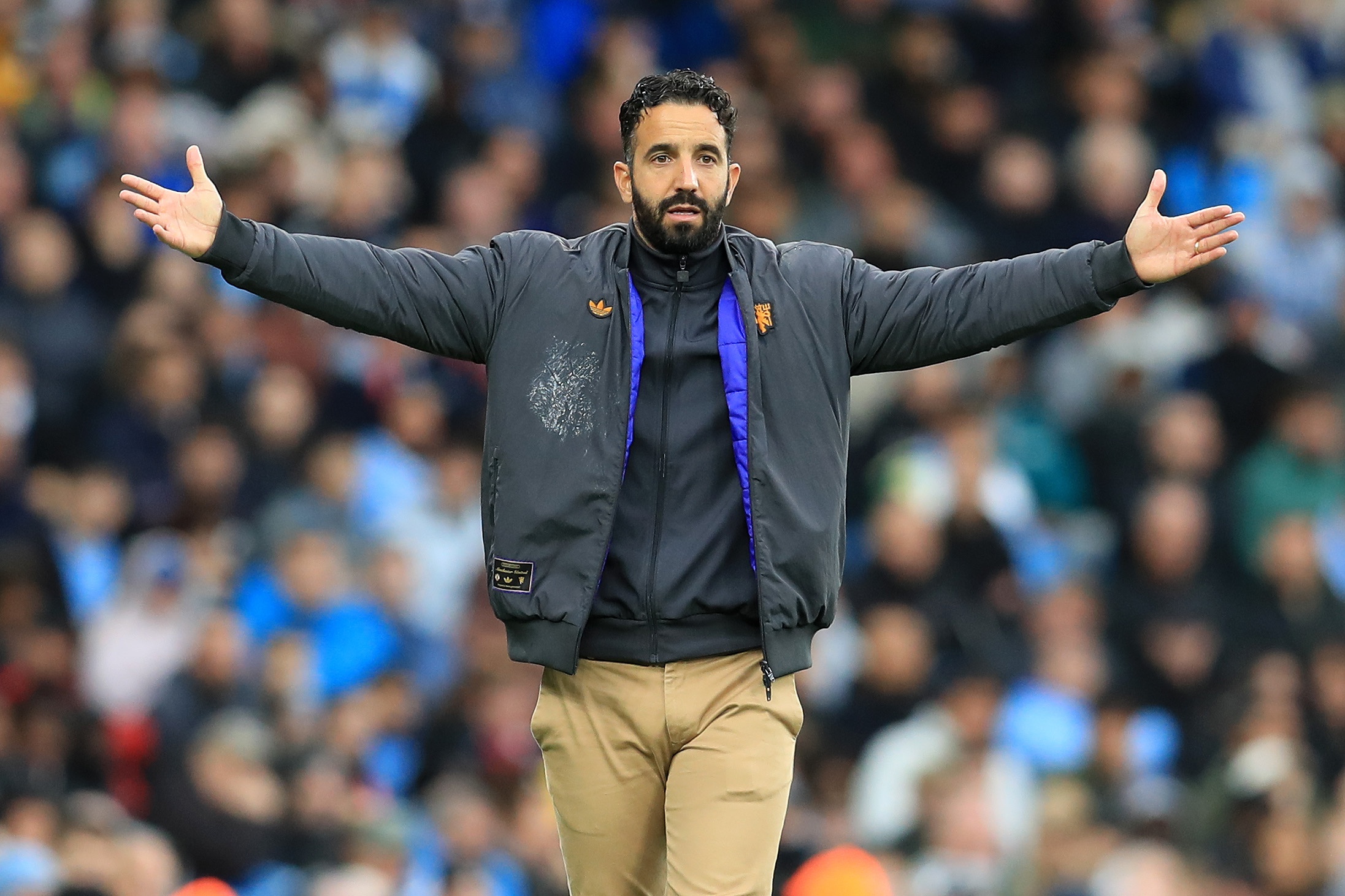 Kaiyun-学不会“既要又要”的阿莫林，不过是“病态”曼联的最新“耗材”