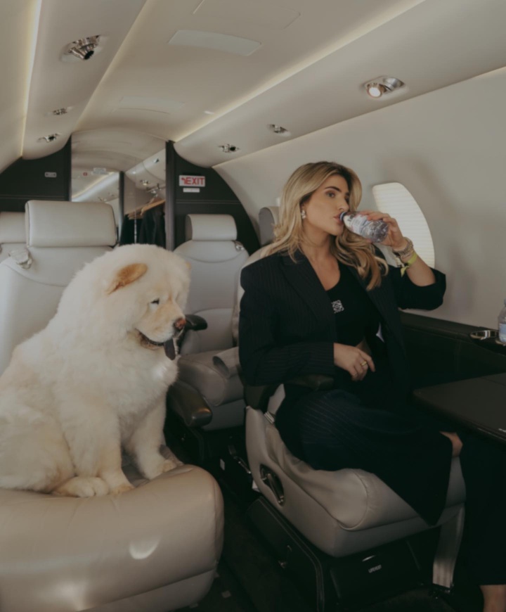 手机安全登录入口-英格兰太太团成员回家!加拉格尔模特女友晒照:生活真是疯狂!