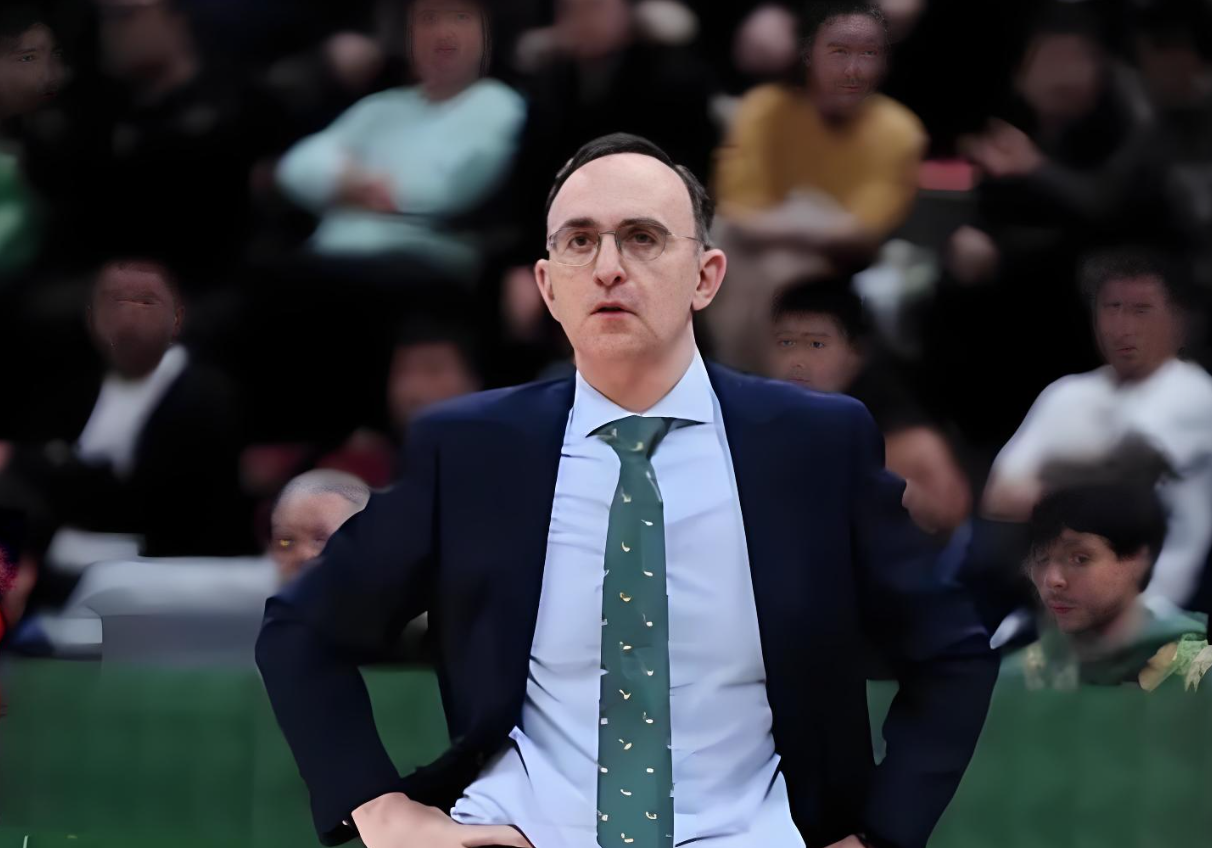 开云体育-篮球媒体人：辽宁队同意杨鸣辞职，新一任主教练锁定人选