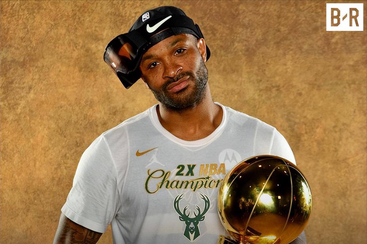 ky Sports-41岁的塔克官宣退役！火箭队最后的辉煌！何时还能有这样的球员？